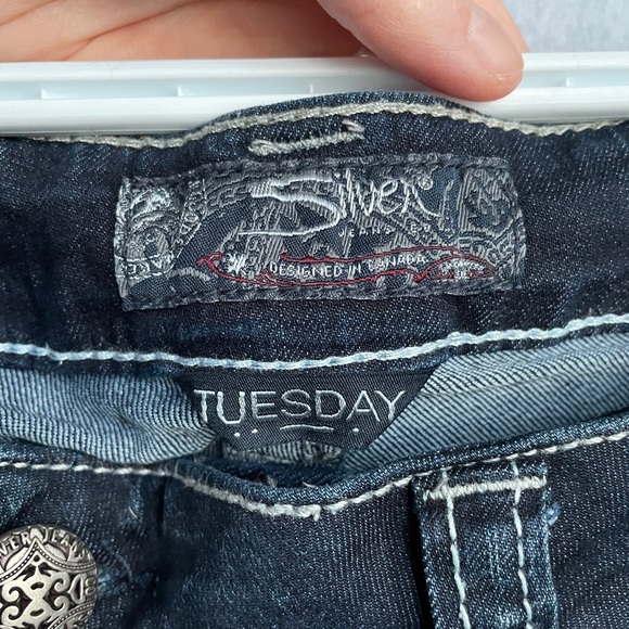 Silver Jeans Tuesday Bootcut Jeans SZ- W:28 / L:33 - Picture 2 of 7